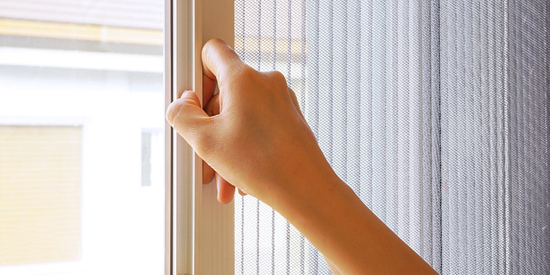 Pleated mosquito net